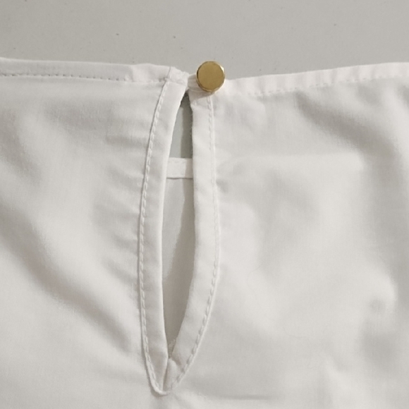 Liz Claiborne Eyelet Detailed Blouse Crisp Cool Top Cotton Blend Bell Sleeves - Picture 6 of 12